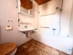 Bad, Einliegerwohnung, UG - beziehbares Einfamilienhaus mit Einliegerwohnung in Ihrlerstein