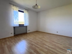 3. Schlafzimmer, EG - Zweifamilienhaus mit gro&szlig;em Grundst&uuml;ck & zus&auml;tzlichem Bauplatz in Ihrlerstein (Mischgebiet)