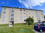 Nordansicht Geb&auml;ude - Wohnen mit Ausblick &ndash; Modernisierte 2-Zimmer-Wohnung in begehrter Lage von Burghausen