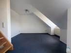 Wohn- und Essbereich - Apartment in Kelheim – Toplage am RMD-Kanal mit Blick auf Befreiungshalle
