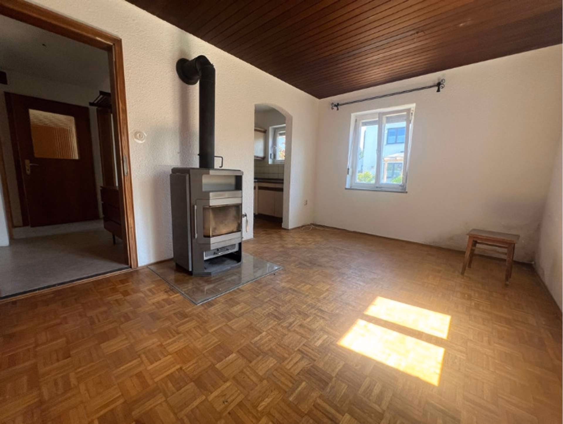 Wohnraum 1 mit K&uuml;chennische