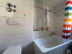 Bad, Bild 2 - Wohnkomfort mit Charme &ndash; Stilvolle 2-Zimmer-Wohnung mit S&uuml;dbalkon und Tiefgarage