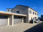 2 - Moderne Doppelhaush&auml;lfte mit Garten, Doppelgarage & hochwertiger Ausstattung in Abensberg